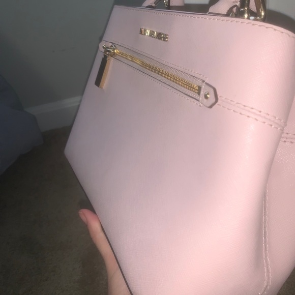 Baby Pink Michael Kors Purse - Picture 4 of 10